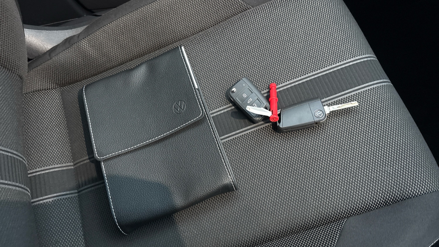 Used Volkswagen T-Roc 2021 for sale - 77085158: Photo 19