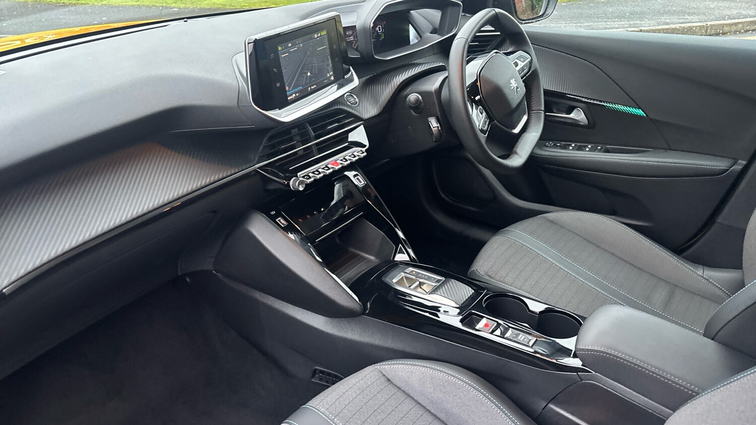 Used Peugeot 208 2024 for sale - 77567614: Photo 9