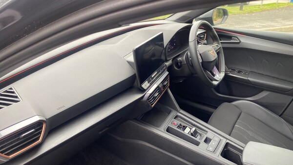 Used Cupra Leon 2023 for sale - 76272353: Photo 2