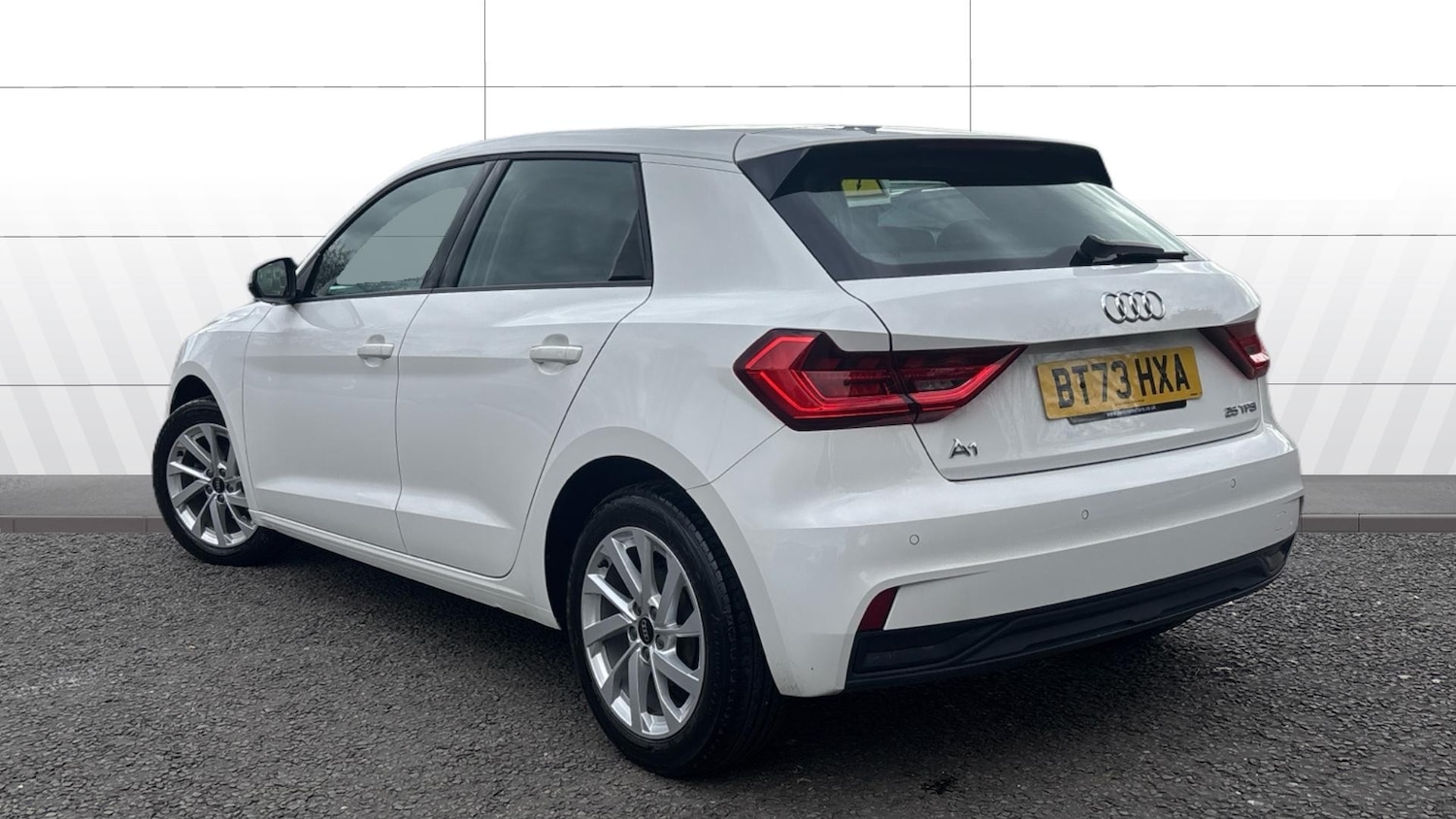 Used Audi A1 2023 for sale - 77962196: Photo 2
