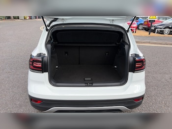 Used Volkswagen T-Cross 2020 for sale - 79447312: Photo