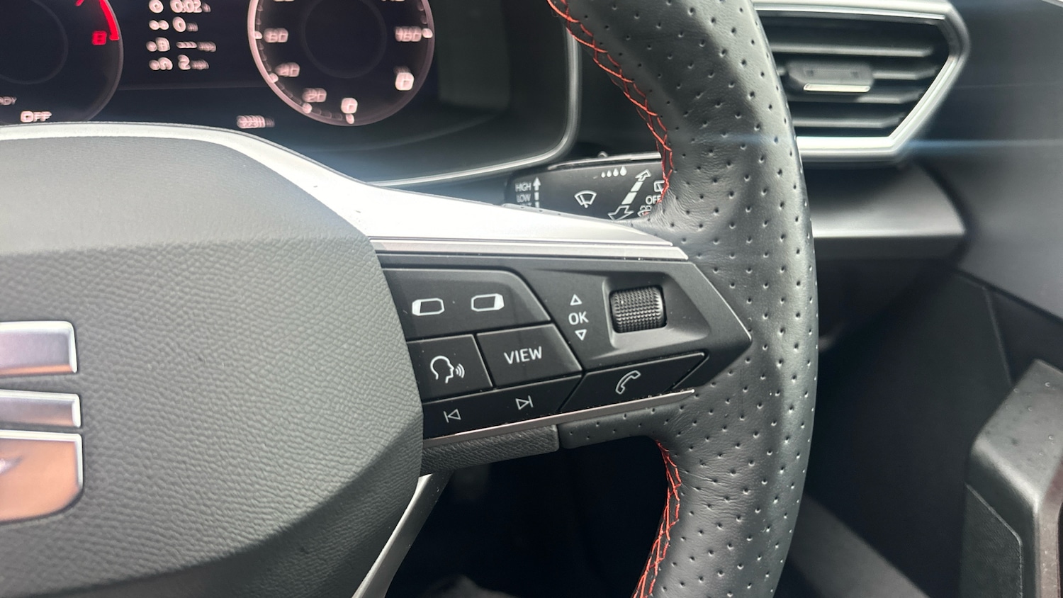 Used SEAT Leon 2023 for sale - 76918136: Photo 18