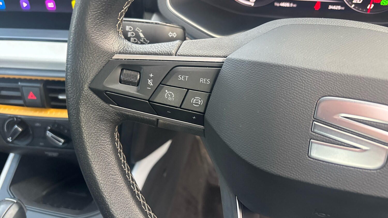 Used SEAT Arona 2023 for sale - 77639138: Photo 17