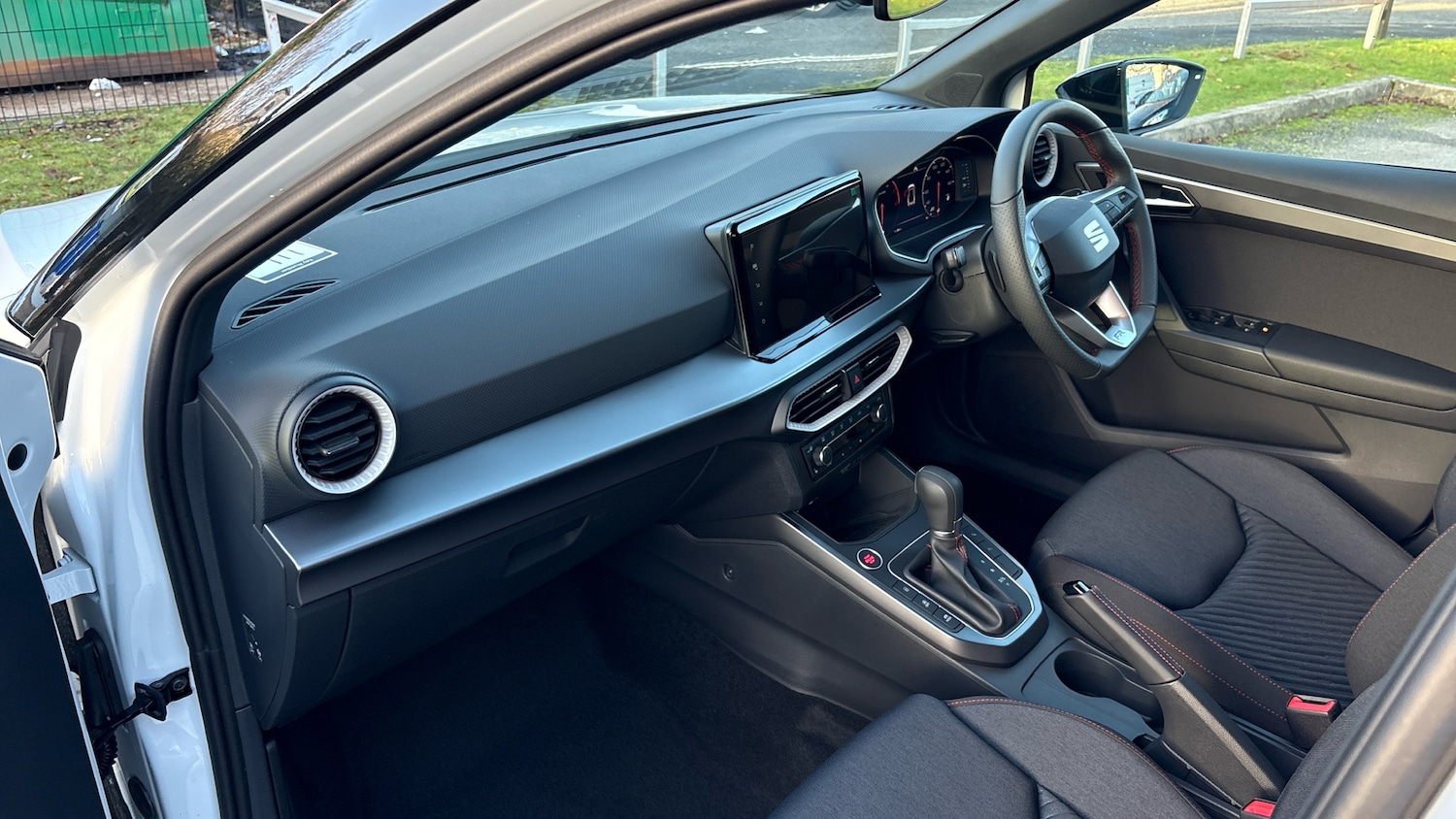 Used SEAT Arona 2025 for sale - 77070797: Photo 2