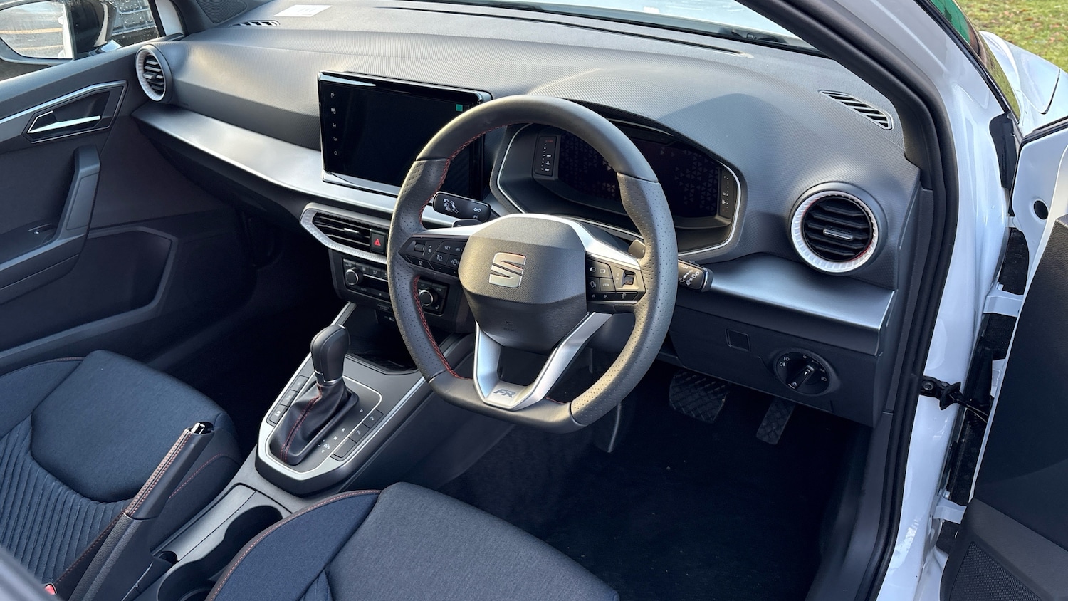 Used SEAT Arona 2025 for sale - 77070797: Photo 6