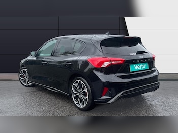 Used Ford Focus 2018 for sale - 75420699: Photo