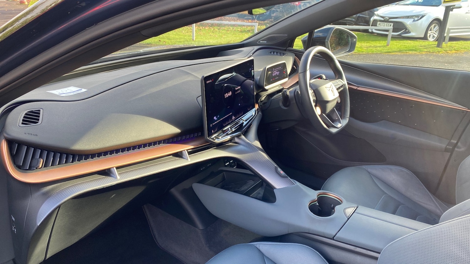 Used Cupra Tavascan 2025 for sale - 77079448: Photo 2