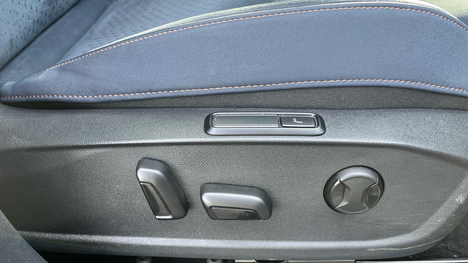 Used Cupra Born 2022 for sale - 77675305: Photo 28