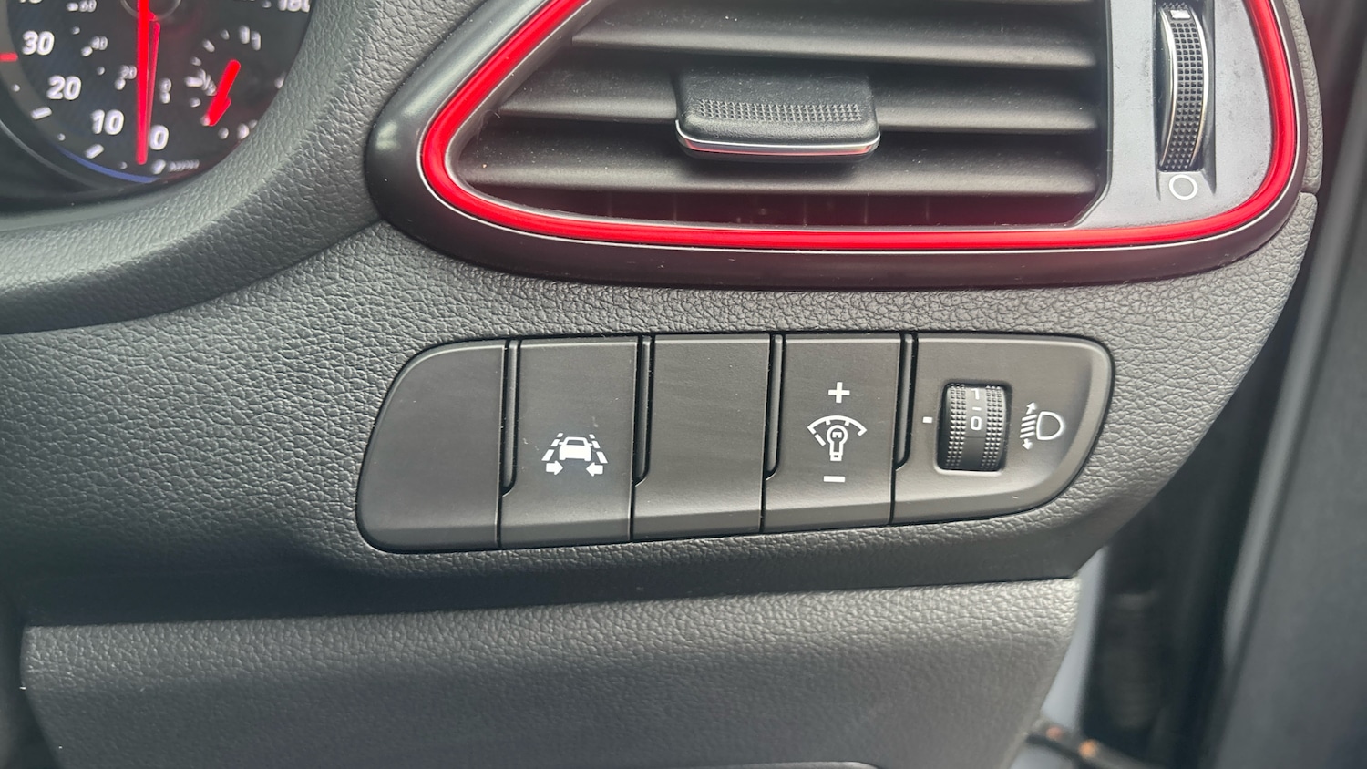 Used Hyundai i30 2019 for sale - 78180183: Photo 34