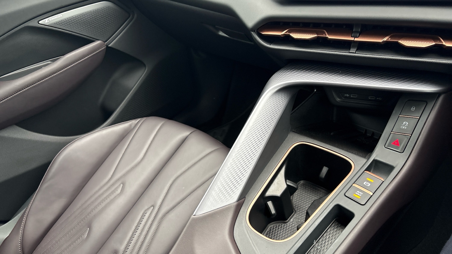 Used Cupra Terramar 2025 for sale - 77170276: Photo 14