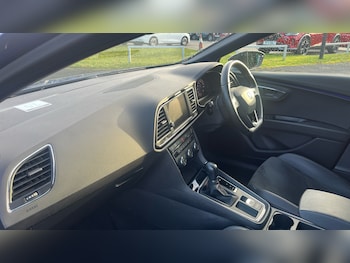 Used SEAT Leon 2020 for sale - 76637639: Photo