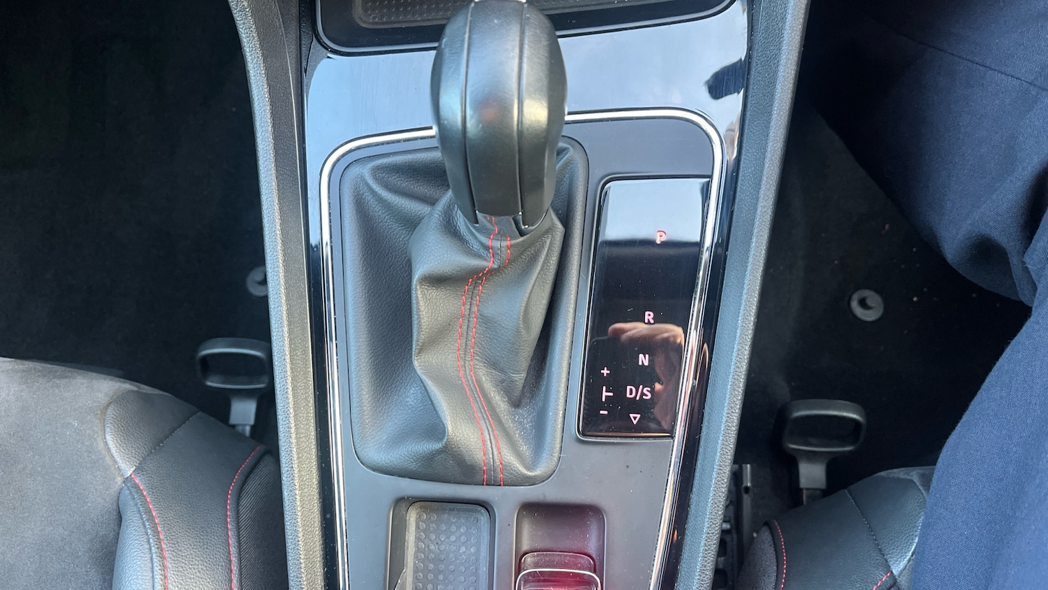 Used SEAT Leon 2020 for sale - 76637639: Photo 32