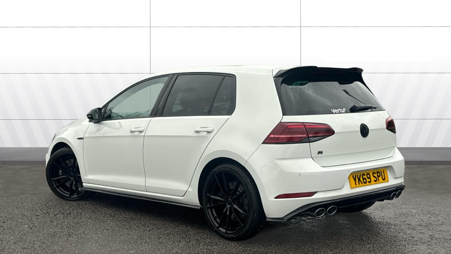 Used Volkswagen Golf 2019 for sale - 76860181: Photo 2