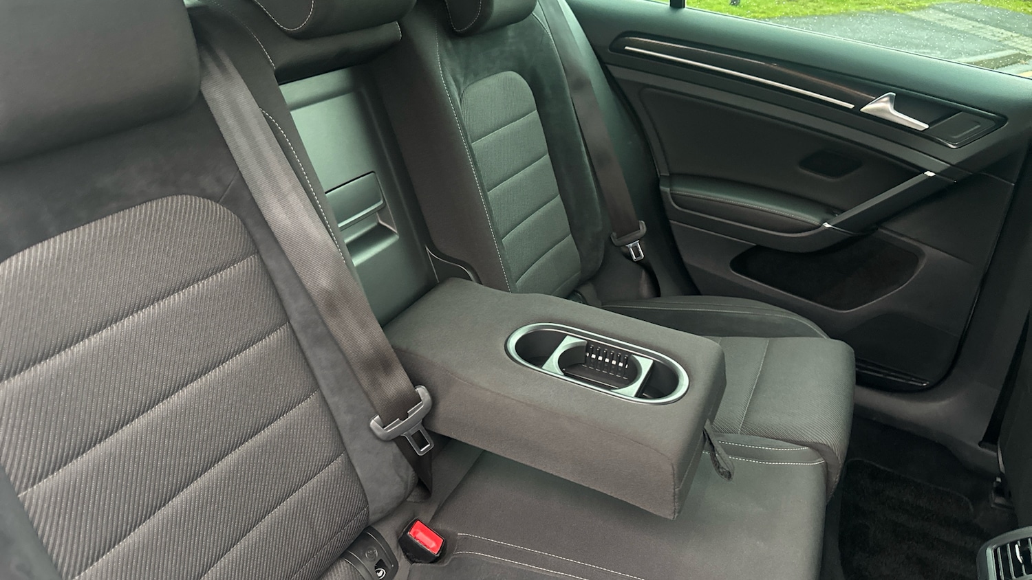 Used Volkswagen Golf 2019 for sale - 76860181: Photo 41