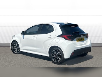 Used Toyota Yaris 2023 for sale - 79162575: Photo