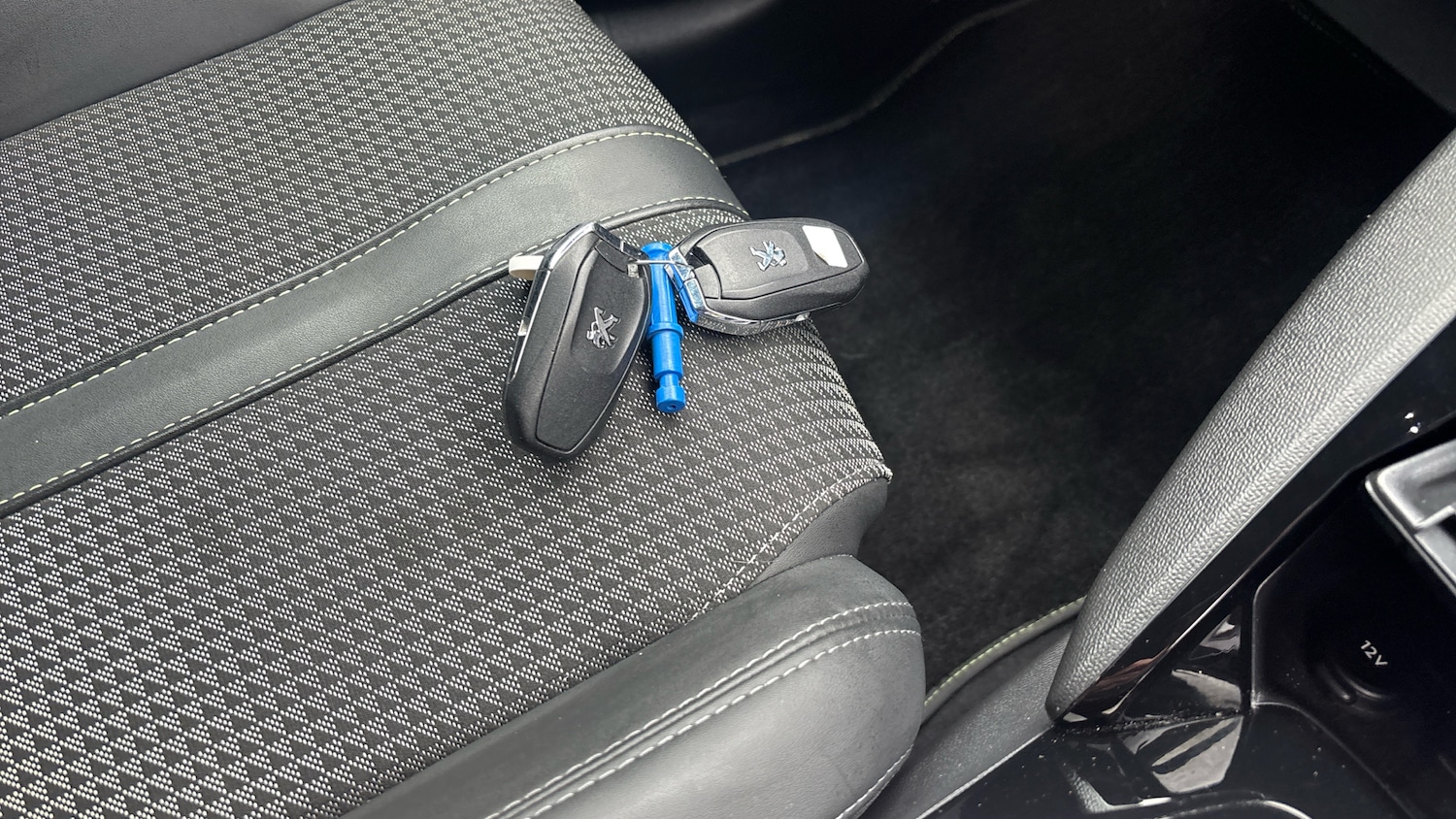 Used Peugeot 208 2021 for sale - 77961670: Photo 20