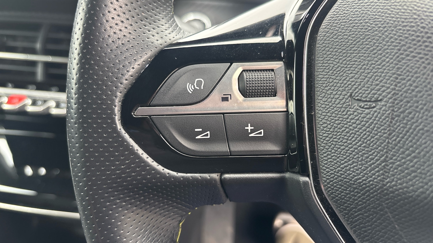 Used Peugeot 208 2021 for sale - 77961670: Photo 35