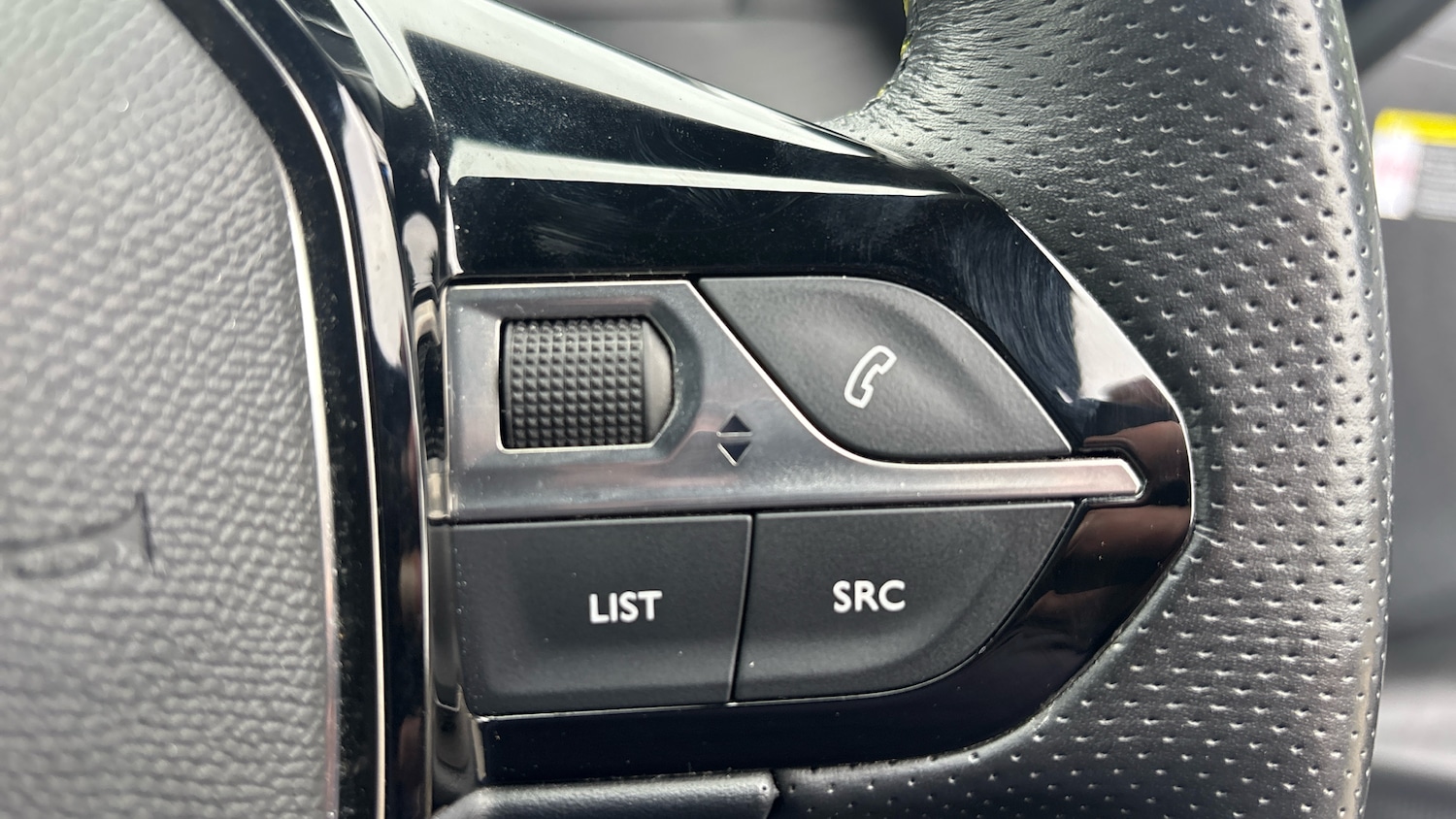 Used Peugeot 208 2021 for sale - 77961670: Photo 36