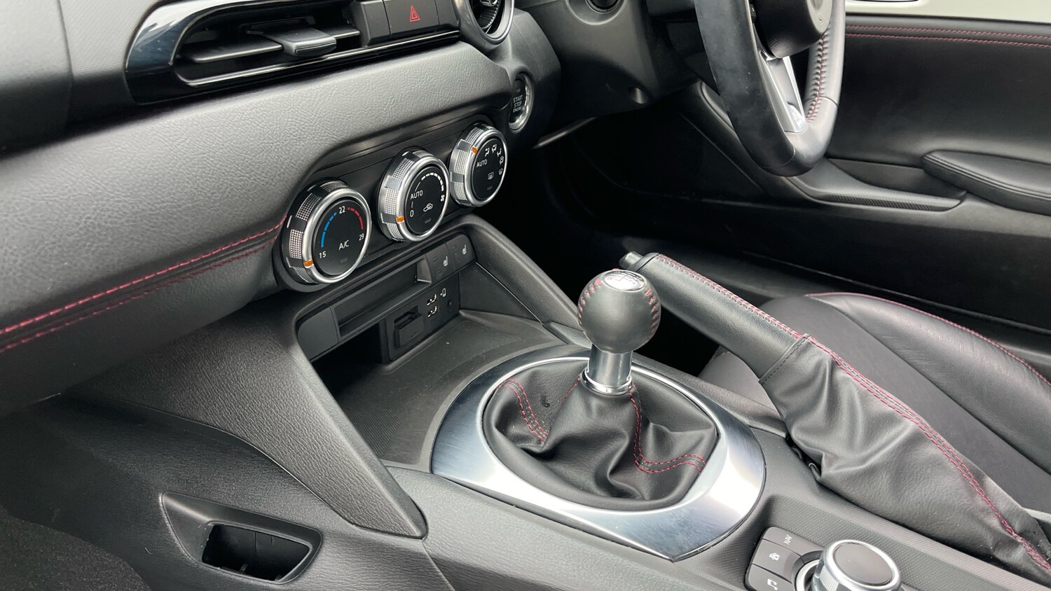 Used Mazda MX-5 2018 for sale - 76101264: Photo 13