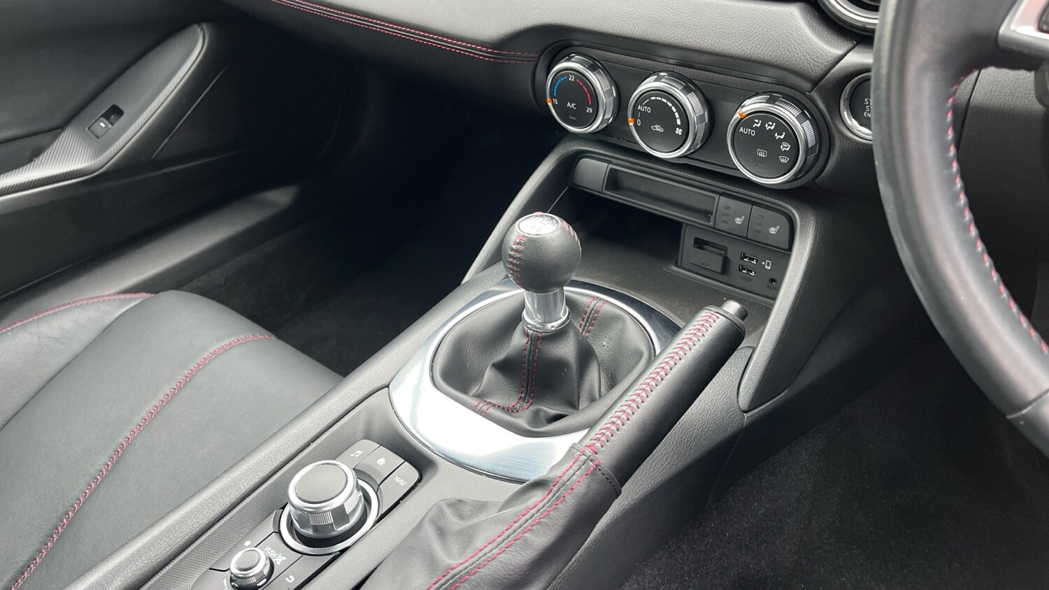 Used Mazda MX-5 2018 for sale - 76101264: Photo 14