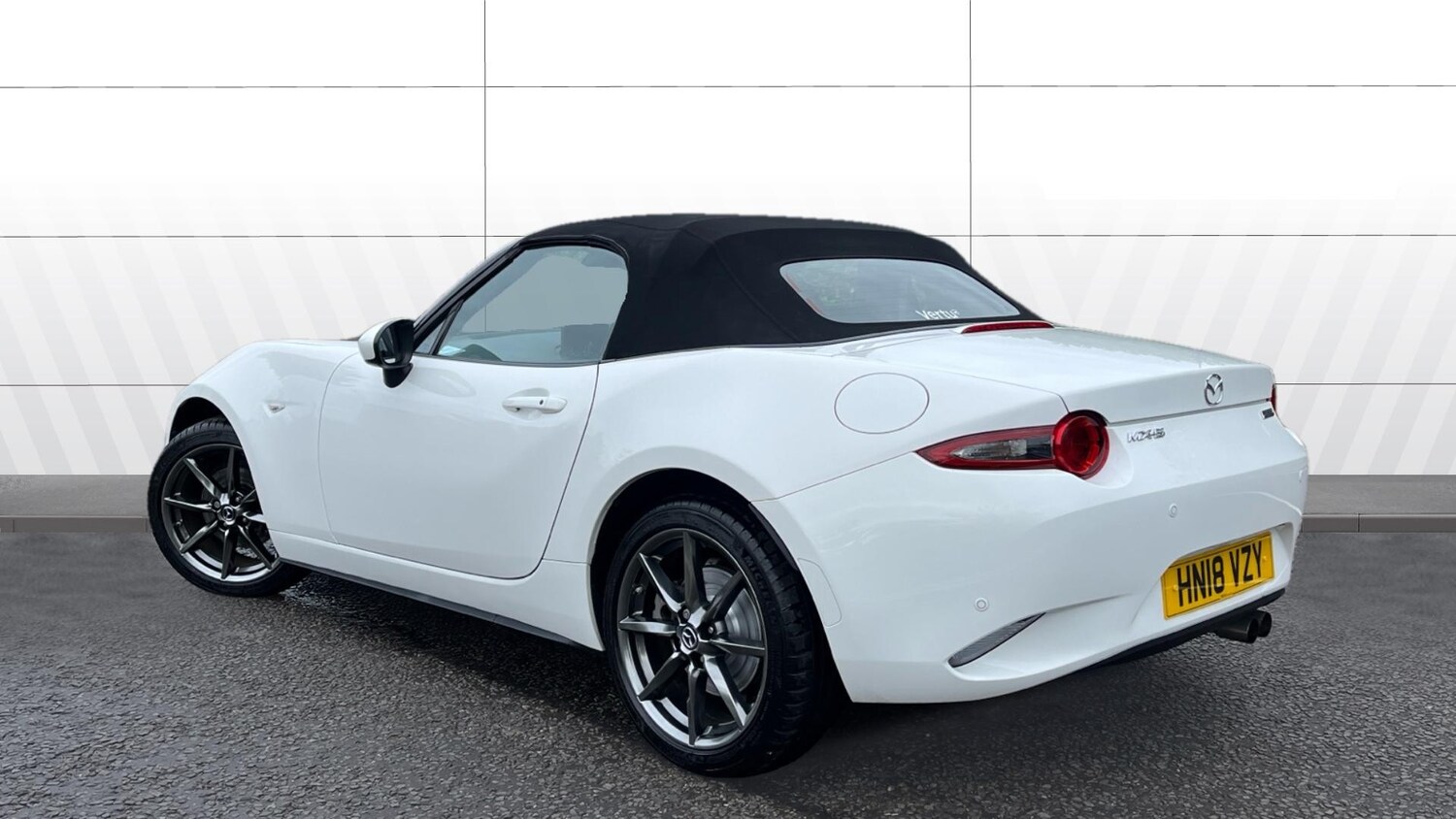 Used Mazda MX-5 2018 for sale - 76101264: Photo 2