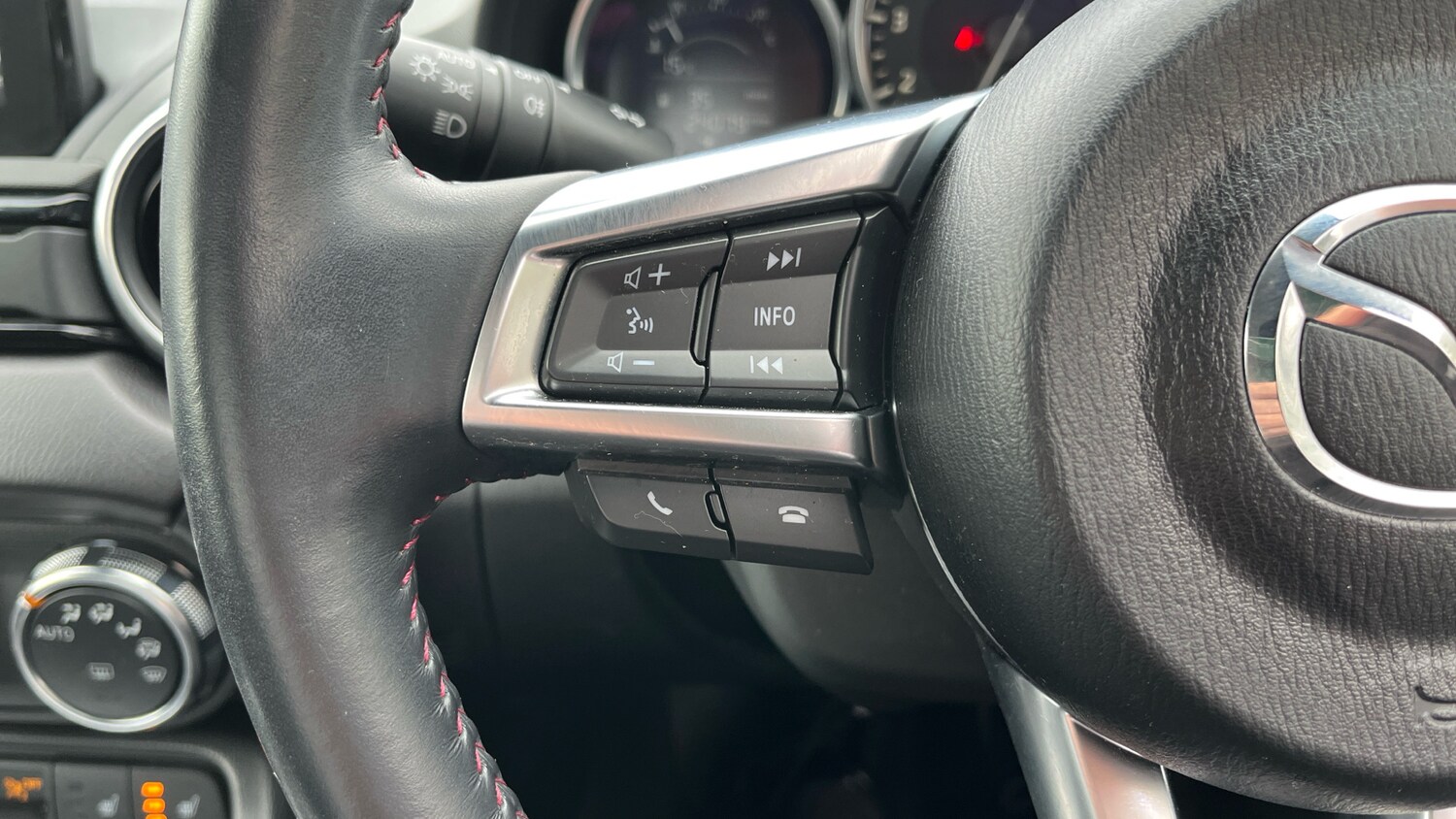 Used Mazda MX-5 2018 for sale - 76101264: Photo 35