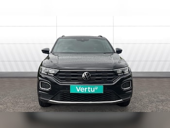 Used Volkswagen T-Roc 2021 for sale - 78578084: Photo