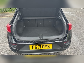 Used Volkswagen T-Roc 2021 for sale - 78578084: Photo