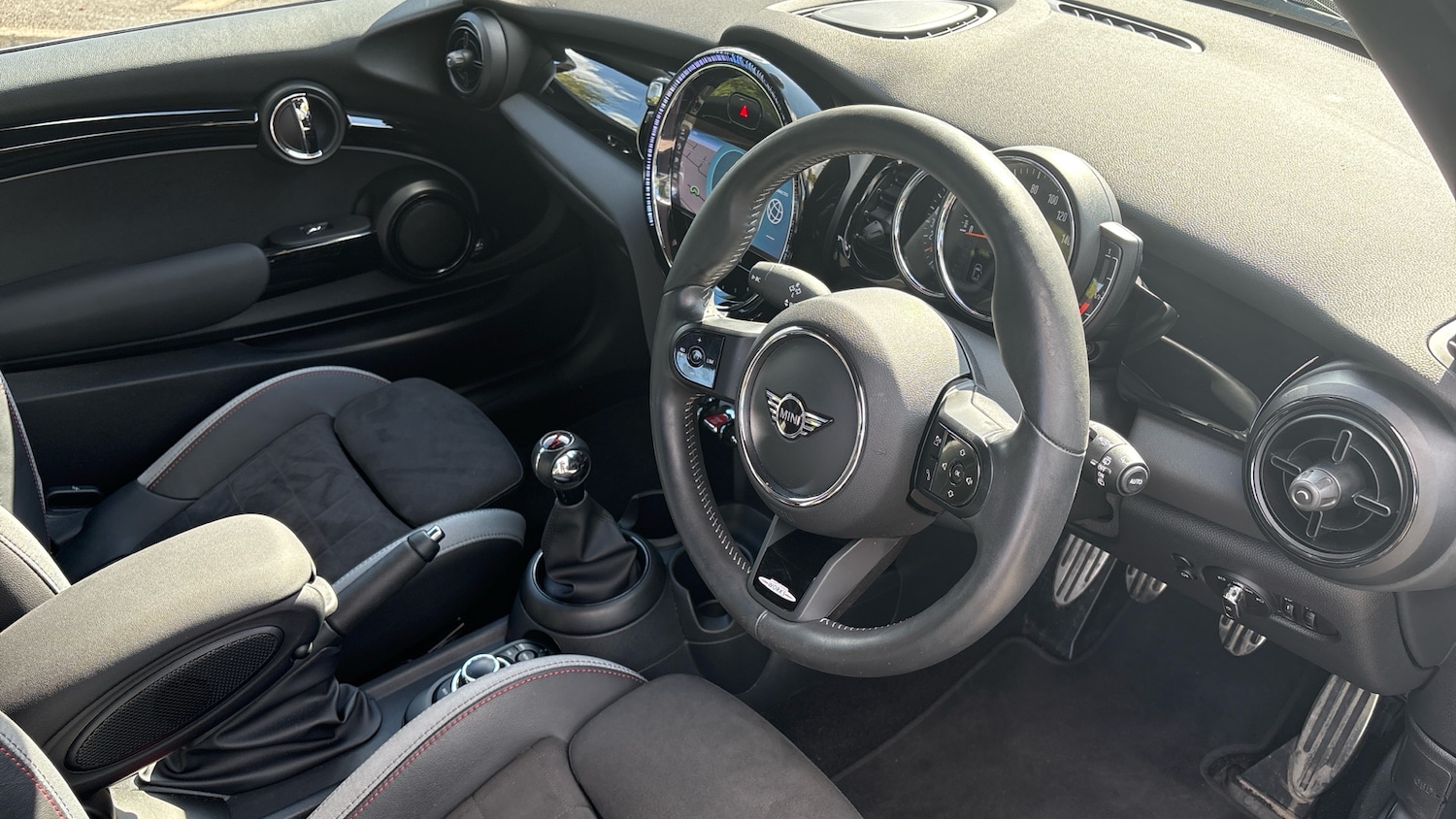 Used MINI Hatch 2022 for sale - 76036593: Photo 11