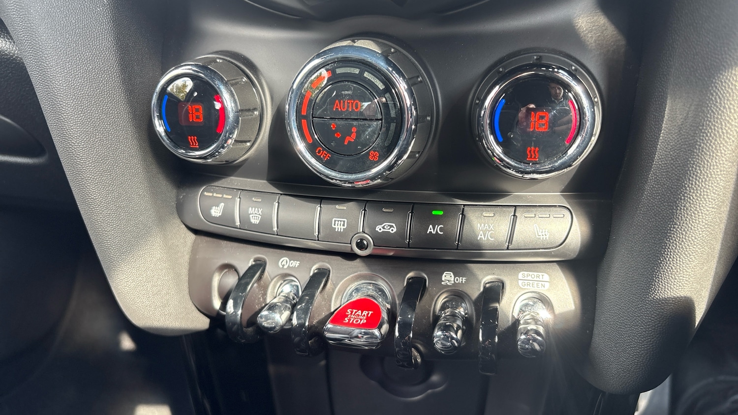 Used MINI Hatch 2022 for sale - 76036593: Photo 21