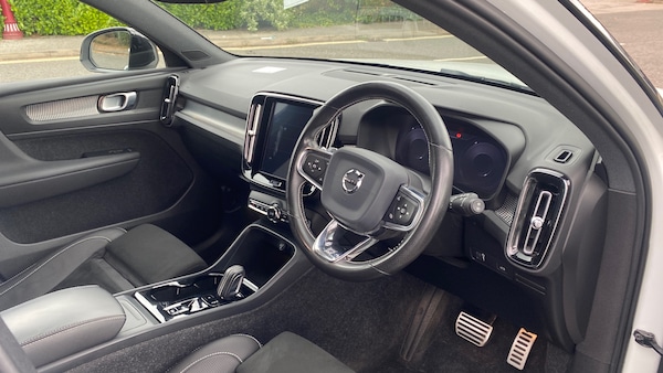 Used Volvo XC40 2020 for sale - 76114850: Photo 11
