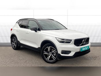 Volvo - XC40