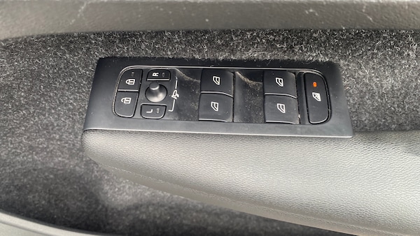 Used Volvo XC40 2020 for sale - 76114850: Photo 25