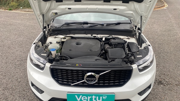 Used Volvo XC40 2020 for sale - 76114850: Photo 8