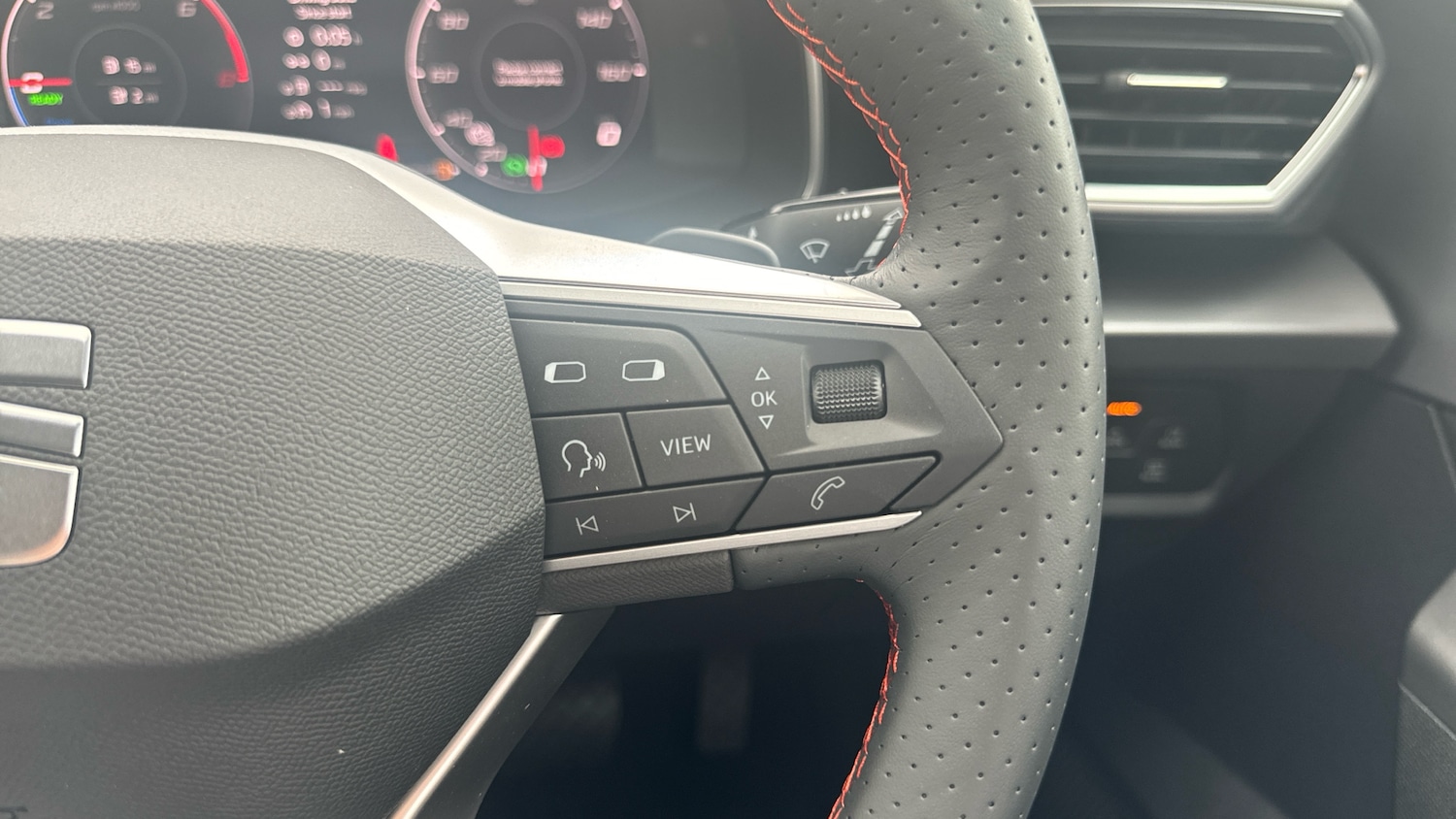 Used SEAT Leon 2025 for sale - 76882338: Photo 18