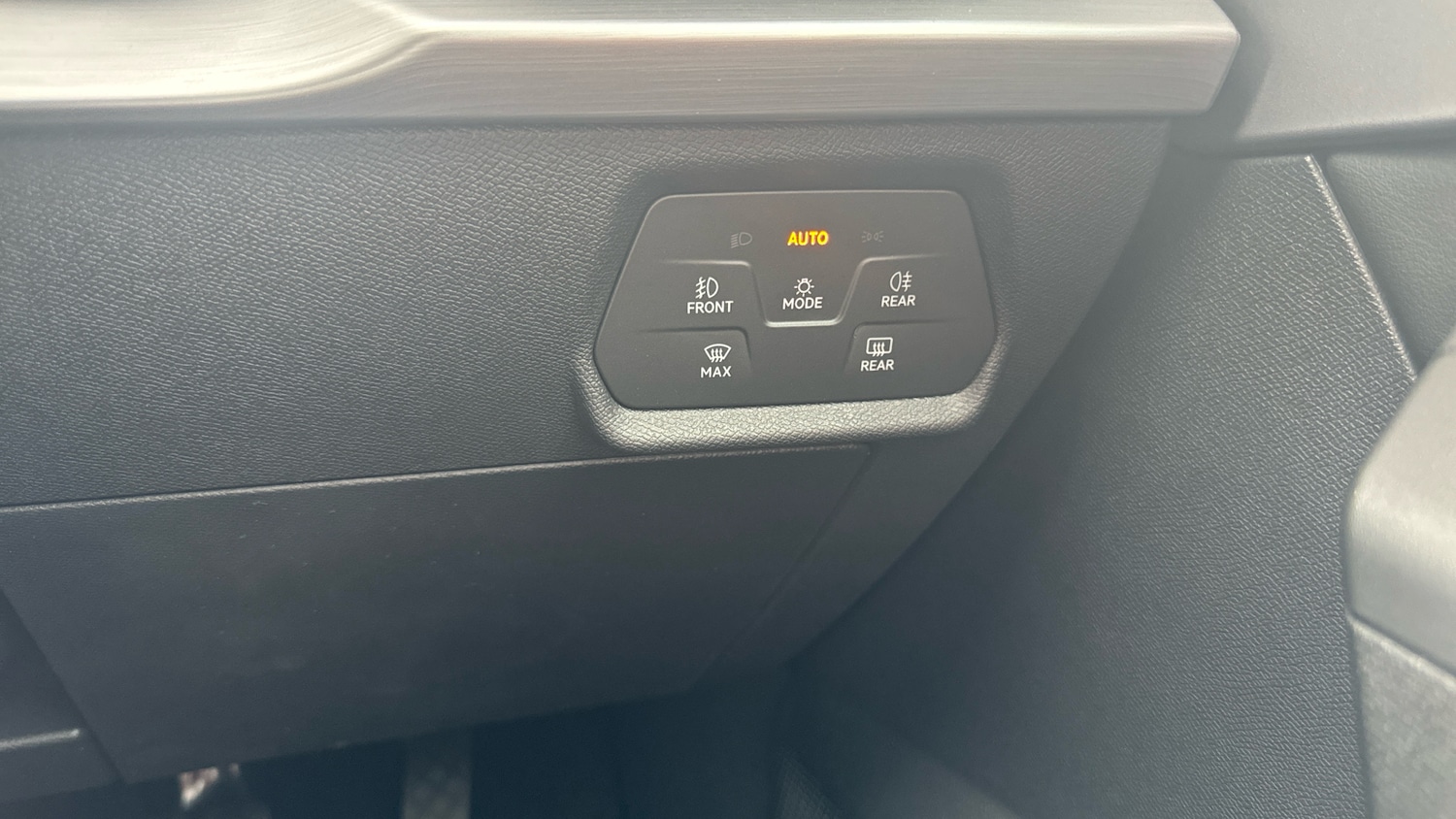 Used SEAT Leon 2025 for sale - 76882338: Photo 30