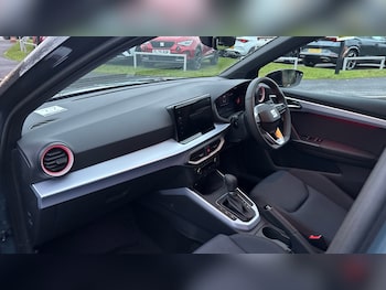 Used SEAT Arona 2025 for sale - 76835361: Photo