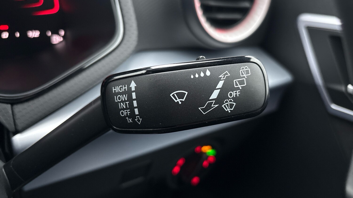 Used SEAT Arona 2025 for sale - 76835361: Photo 37