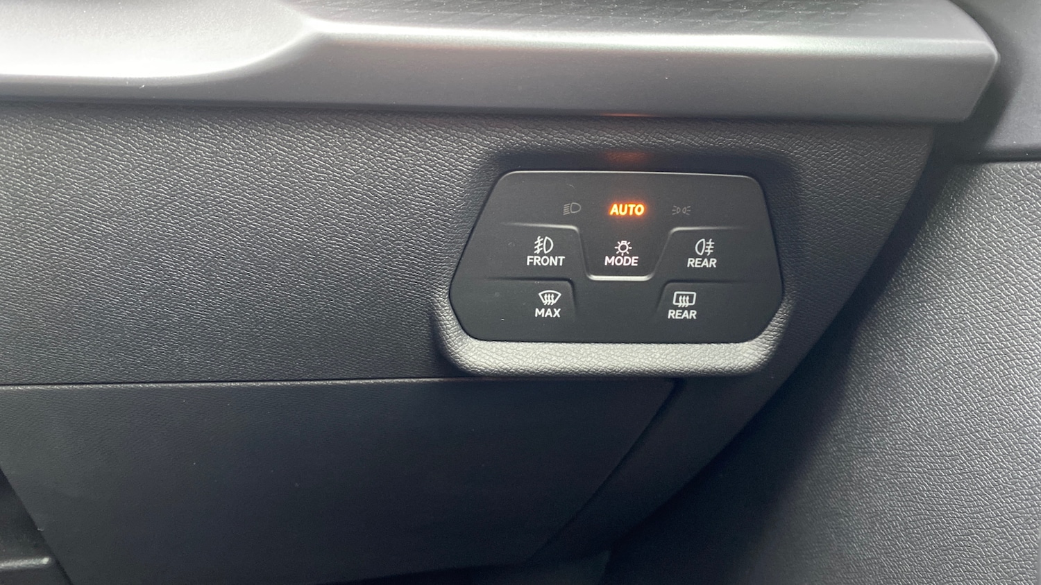 Used Cupra Leon 2025 for sale - 76490330: Photo 29