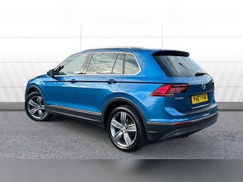 Used Volkswagen Tiguan 2017 for sale - 75984572: Photo 2