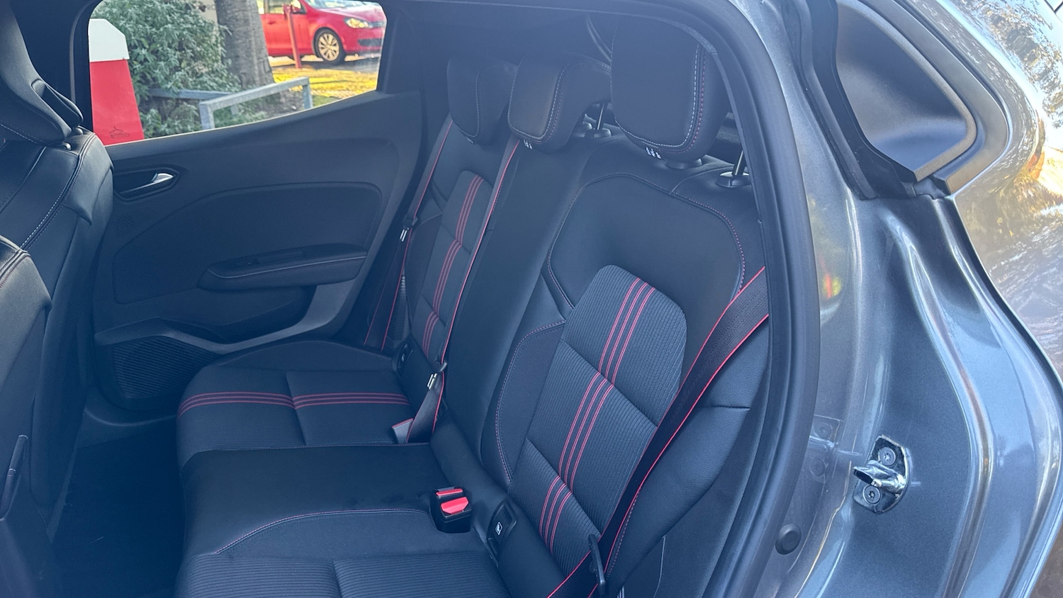 Used Renault Clio 2023 for sale - 76734334: Photo 16