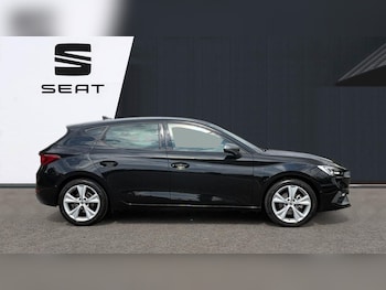 Used SEAT Leon 2025 for sale - 79320220: Photo