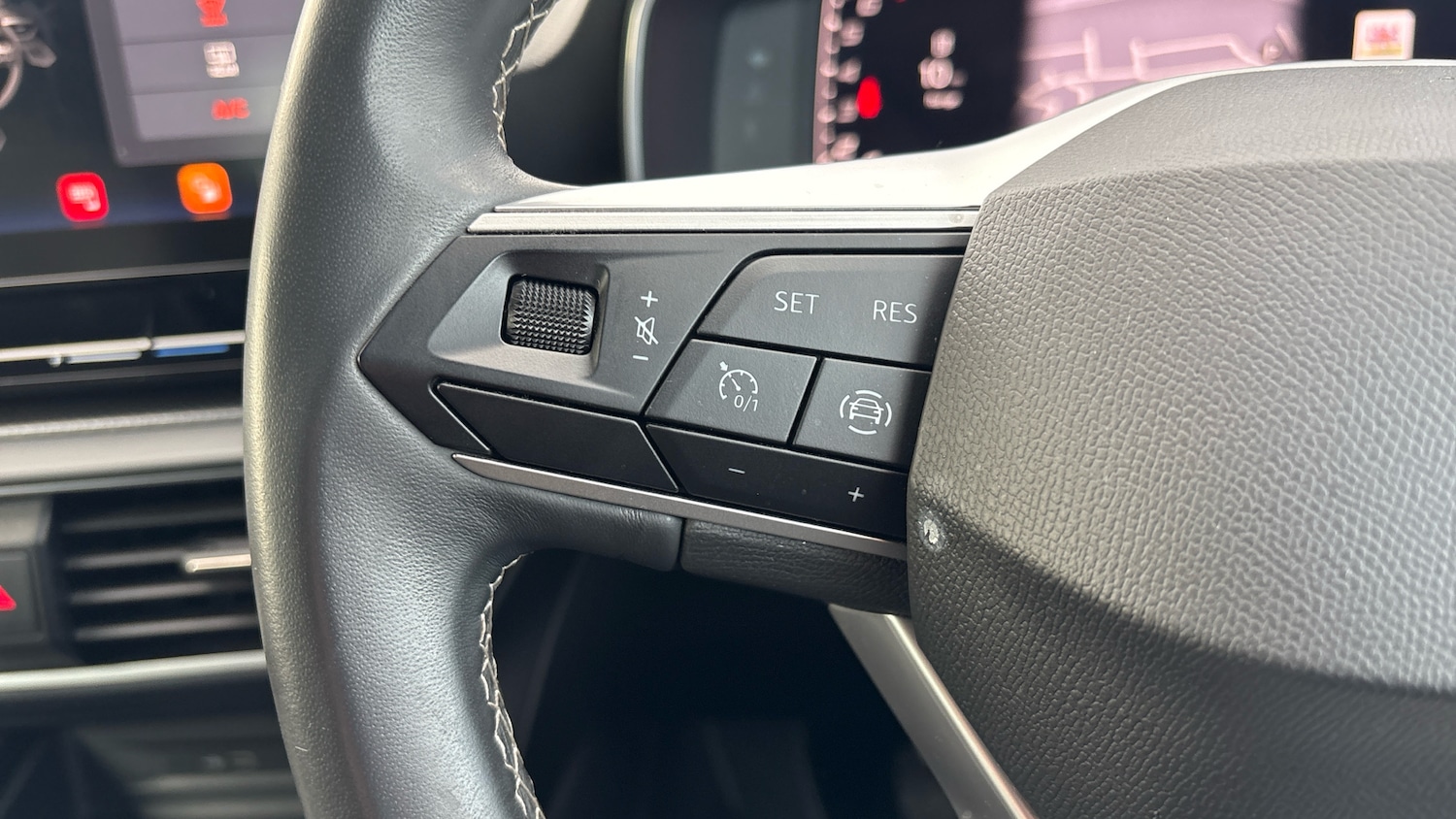 Used SEAT Leon 2021 for sale - 76580641: Photo 17