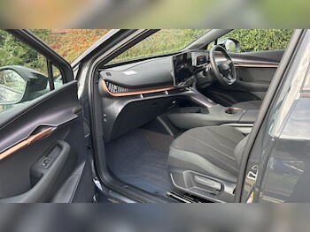 Used Cupra Tavascan 2025 for sale - 76302865: Photo 2