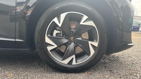 Used Cupra Tavascan 2025 for sale - 76302865: Photo 5