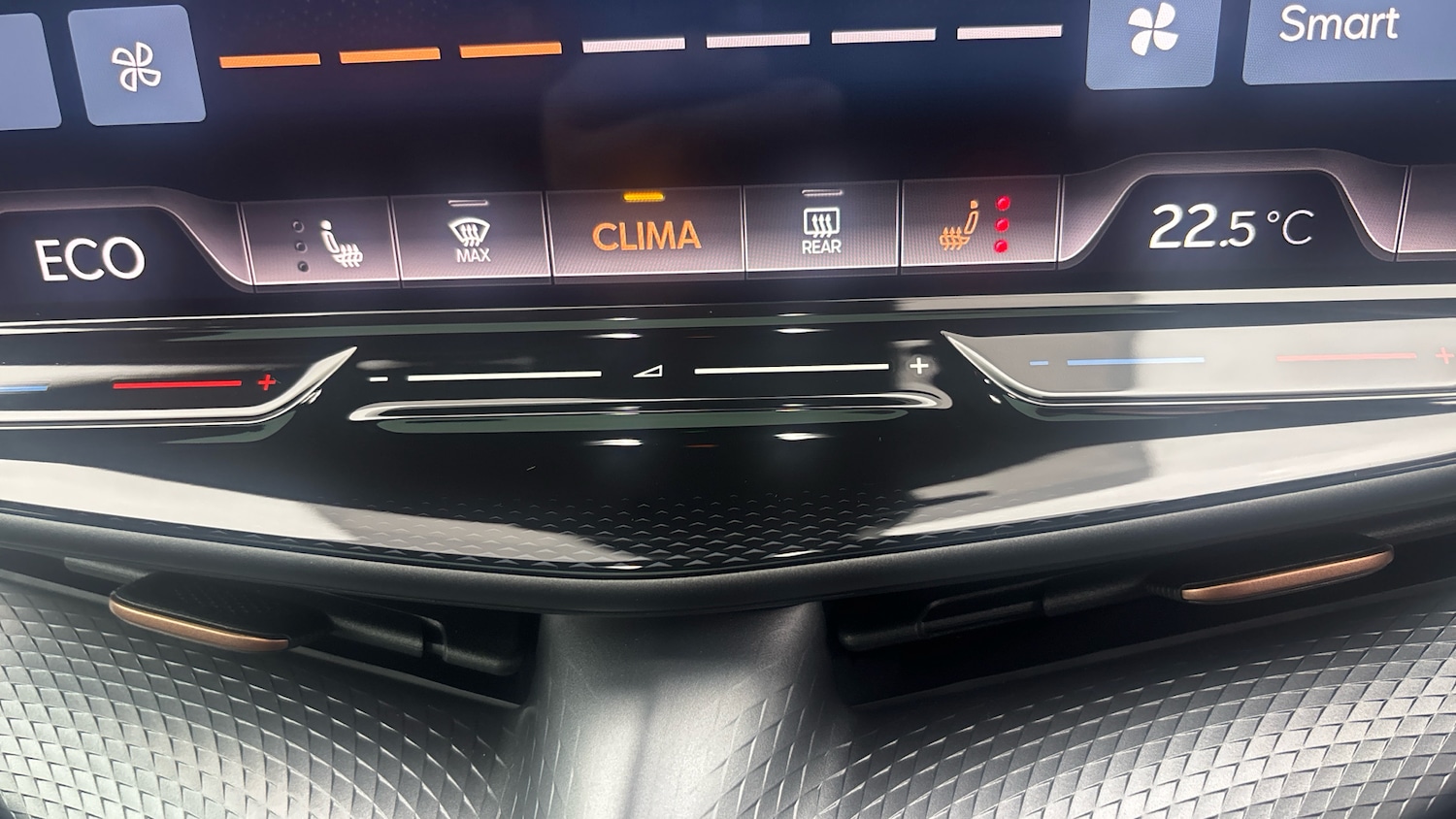 Used Cupra Tavascan 2025 for sale - 76580642: Photo 23