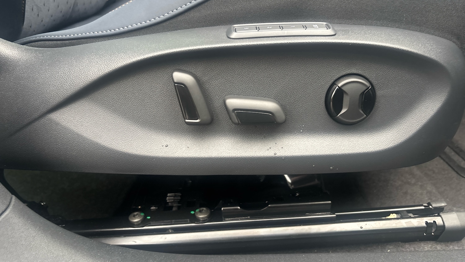 Used Cupra Tavascan 2025 for sale - 76580642: Photo 37