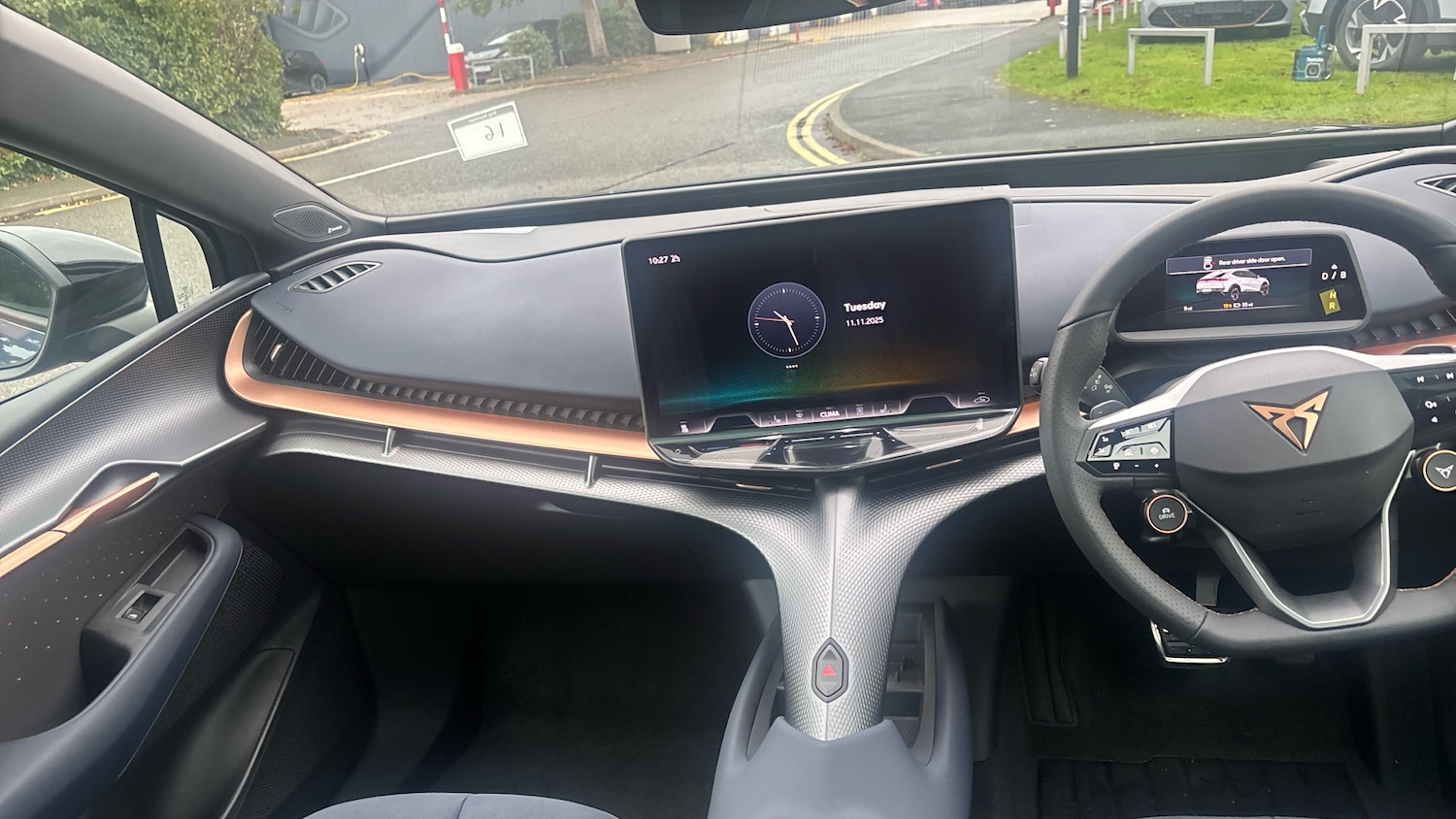 Used Cupra Tavascan 2025 for sale - 76580642: Photo 9