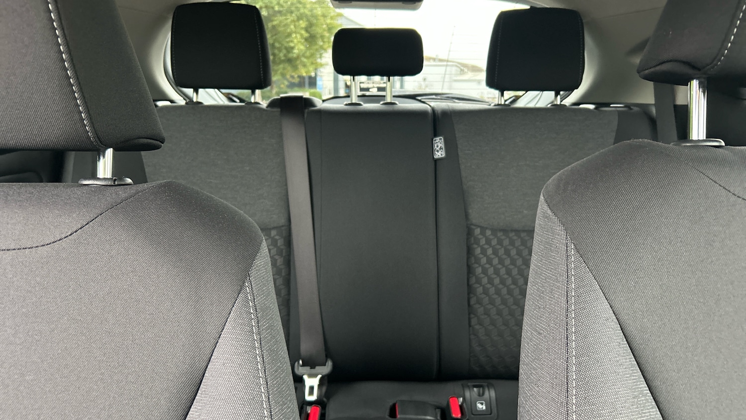 Used Toyota Yaris 2023 for sale - 76311279: Photo 15