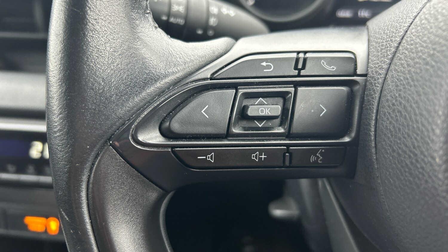 Used Toyota Yaris 2023 for sale - 76311279: Photo 27